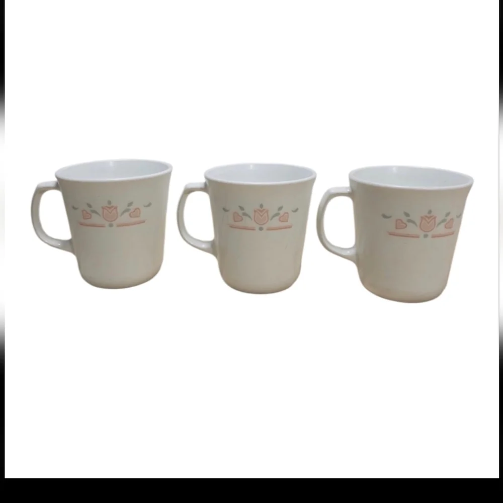 Vintage Corelle Corning Hearts Floral Coffee Mugs‎ Set of 3